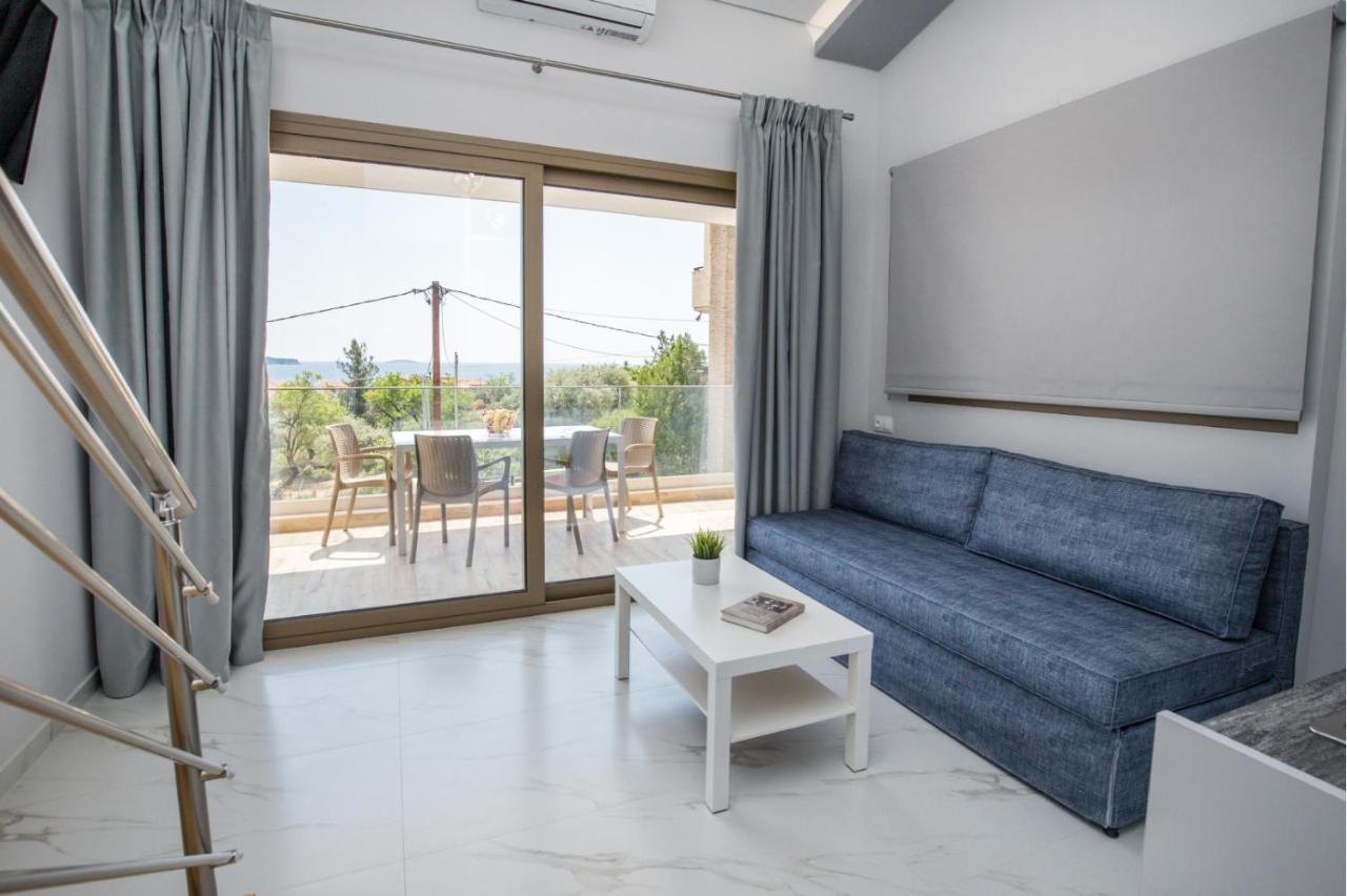 Apartment Aria