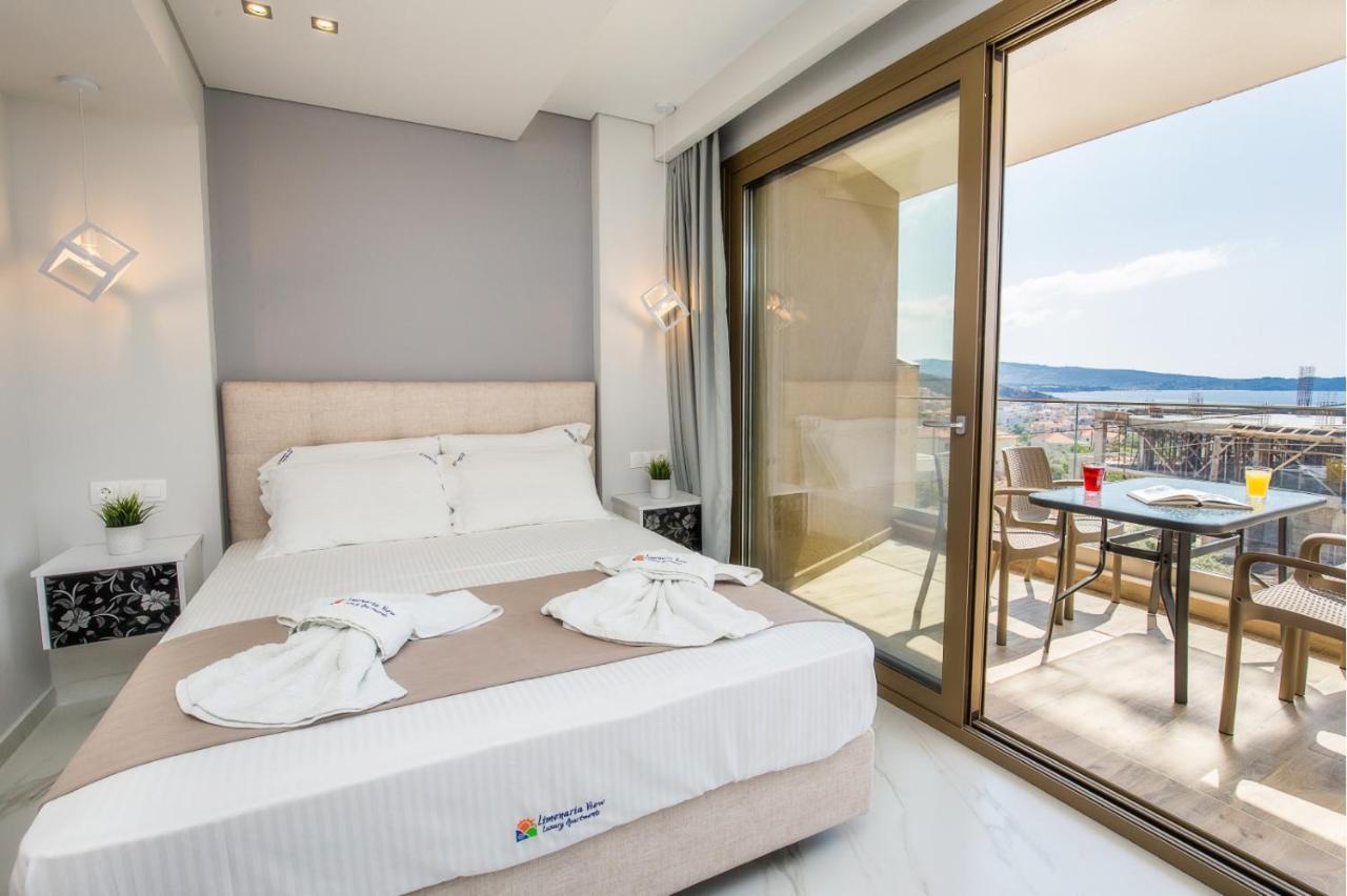 Apartment Aria