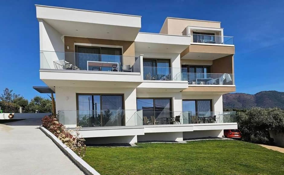 Aria Apartment *